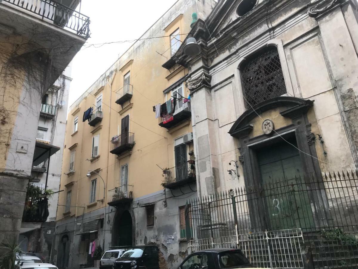 Nel Cuore Di Napoli Appartement Buitenkant foto